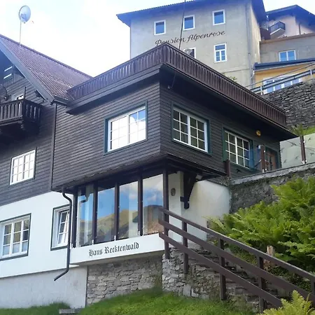Superior Recktenwald Apartment